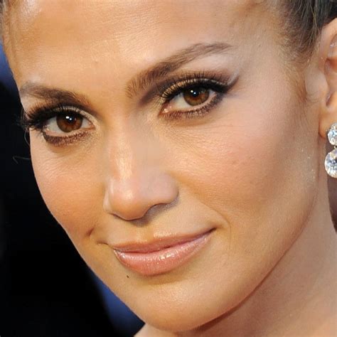 Jennifer Lopez Her Oscars Makeup Eyebrow Growth Oil