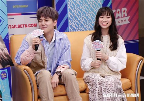 She was one of the participants at the 2018 taiwanese singing program jungle voice. 許凱皓直播大撩師妹莊凌芸 撩妹舞蹈讓人心臟漏拍 | 娛樂星聞 | 三立新聞網 SETN.COM