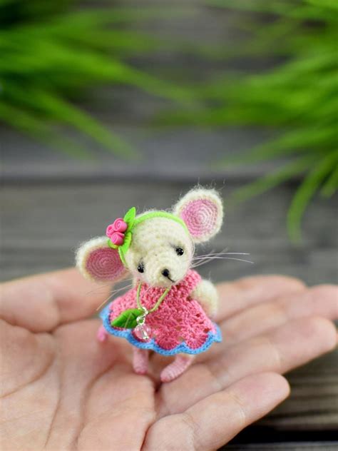 Crochet Pattern Of The Famous Little Mouse Dress Etsy Crochet