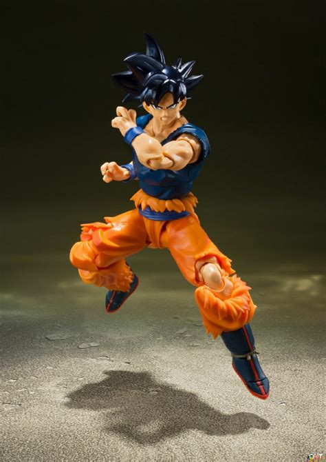 Fans of dragonball will appreciate their style staying true to the manga and anime. S.H.Figuarts Son Goku Ultra Instinct "Sign" -Event Exclusive Color Edition- Dragon Ball ...