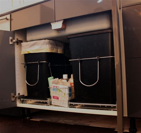 Is it ok to pull out under sink trash can? talking trash : CHEZERBEY