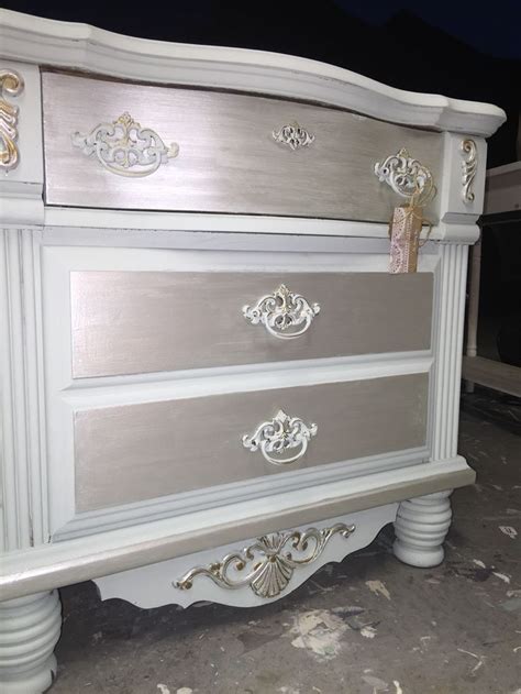 Custom ASCP Blend And Modern Masters Metallic Paint In Oyster The