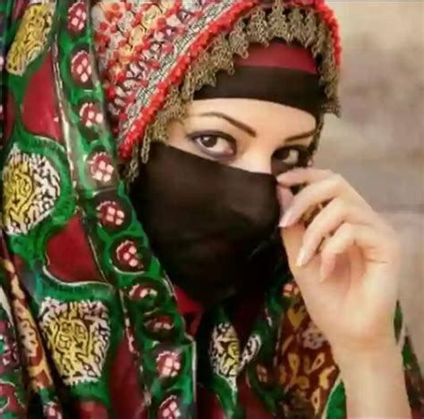 Pin By Mohammad Qadasi On Yemen Beautiful Hijab Stylish Hijab Girl Hijab