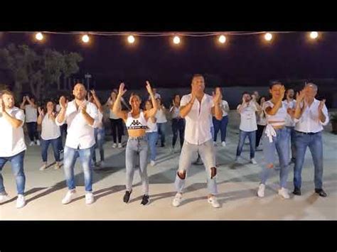 Gardaí across ireland dancing on jerusalemavideo by gardaí music : Jerusalema Dance - world over Challenge - YouTube