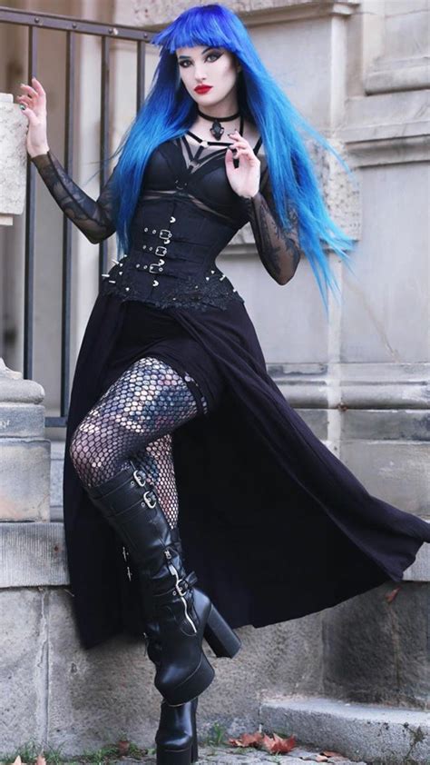 Pin By Teresa Spates On Blue Astrid Hot Goth Girls Fashion Goth Women