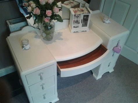 Gorgeous vintage dressing table finished in clotted cream chalk paint