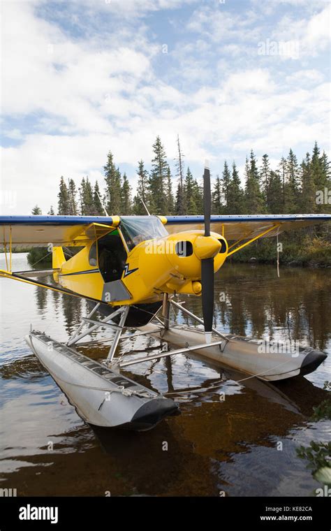 Piper J 3 Super Cub On Floats Beached On Lake Iliamna Southwest Alaska