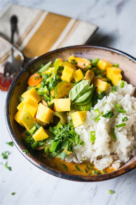 Boneless, skinless chicken breast recipes with tons of flavor—from crispy cutlets to flavorful soups 30 boneless, skinless chicken breast recipes that are not boring. Summertime Mango Chicken Curry with Pressure Cooker ...