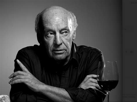 Utopia lies at the horizon. El cazador de historias el último libro de Eduardo Galeano ...