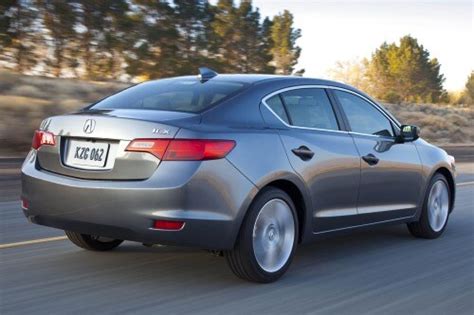 Used 2014 Acura Ilx Consumer Reviews 12 Car Reviews Edmunds