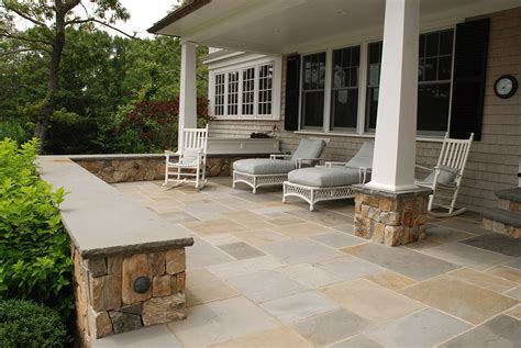 Natural Variegated Pennsylvania Bluestone Pavers Are Very Popular For