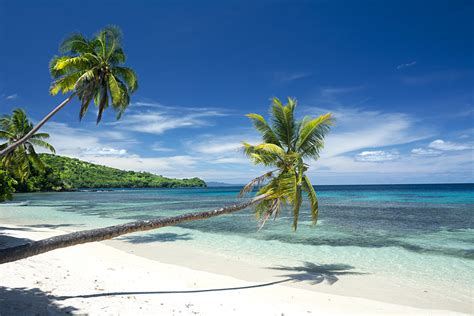 Explore Fijis Most Enticing Islands Globetrotting With Goway