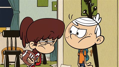 Image S1e16a Lynn Notices Lincpng The Loud House Encyclopedia