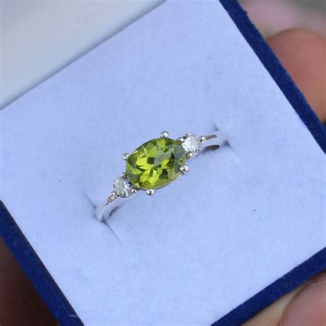 Solitaire Peridot Ring Dainty Green Gemstone Ring Peridot Engagement
