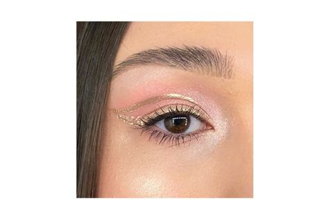 Easy To Create Gold Eyeliner Looks Be Beautiful India