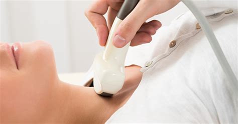Read about the different options for thyroid cancer treatment like surgery, radiation therapy, hormone therapy, chemotherapy and clinical trials. Q&A: How to identify, treat thyroid cancer