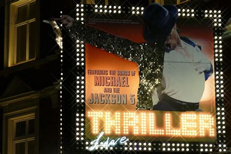Ob 40 Obletnici Bo Thriller Vseboval Nove Pesmi Michaela Jacksona
