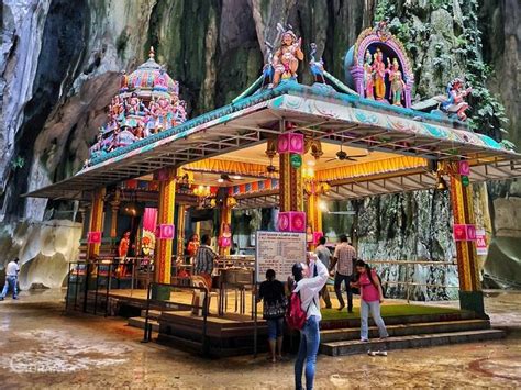Tourists can use their genting rewards cards. Shared full day Genting highlands and Batu caves tour from ...