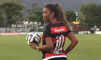 No lance você acompanha o dia a dia do seu time e confere as notícias do mundo do futebol e de todos os esportes. Sem querer, Flamengo roubou coração de Ludmilla - Flamengo