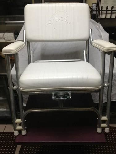 Looking for a good deal on boat chair? Seating for Sale / Page #169 of / Find or Sell Auto parts