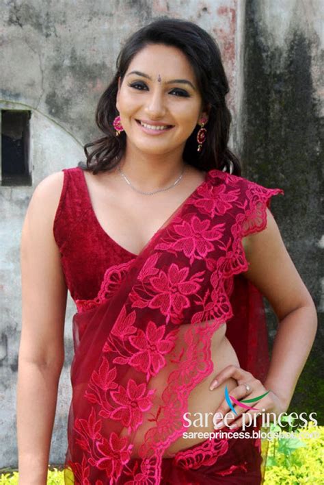 ragini dwivedi sensual tamil actress navel show in low waist saree photos