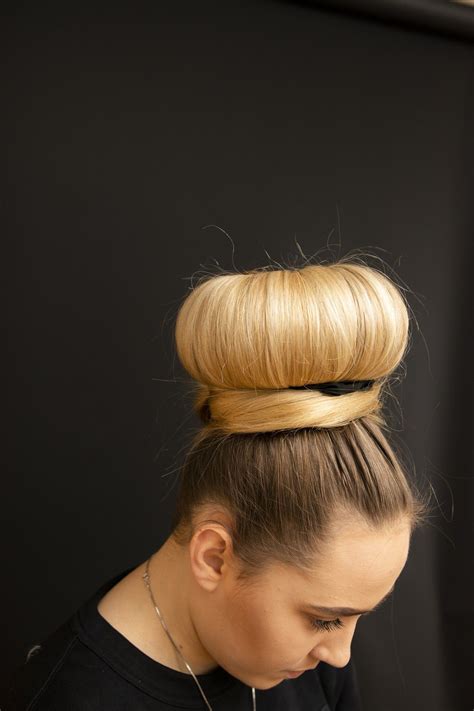 Photo Set Huge Blonde Donut Bun Photoshoot Realrapunzels Bun