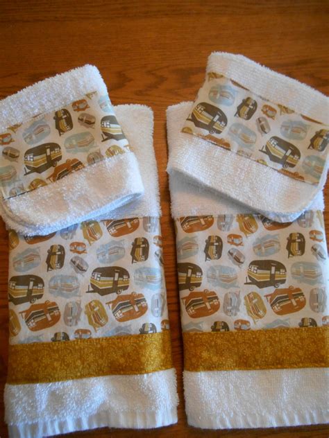 Matching Terry Cloth Hand Towels And Washcloths With Vintage