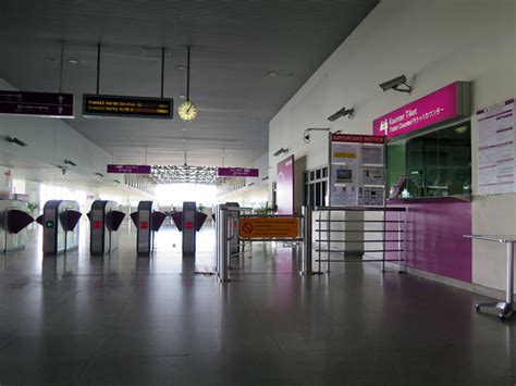 Putrajaya sentral station is one of the transits, other than salak tinggi station and bandar tasik selatan station. Putrajaya & Cyberjaya ERL Station | Malaysia Airport KLIA2 ...