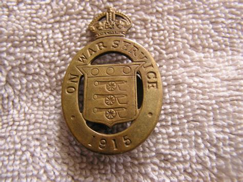 On War Service Pin 1915 Woolley And Co Ebay