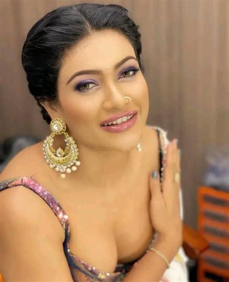 south asian actresses glamour
