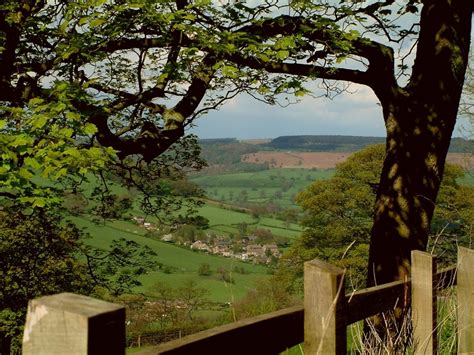 10 Of The Best Villages To Visit In The Peak District England