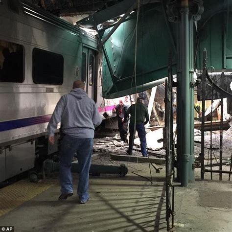 Hoboken Train Crash Witness Tells Of Scene Of Horror In New Jersey Station Daily Mail Online
