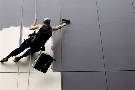 Painting Off The Ledge New Zealand Rope Access Services