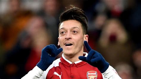 Mesut Ozil Fires Arsenal To Victory Over Newcastle Eurosport
