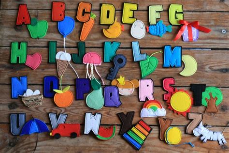 Felt Alphabet Letters And Objects Learn Alphabet Material Etsy