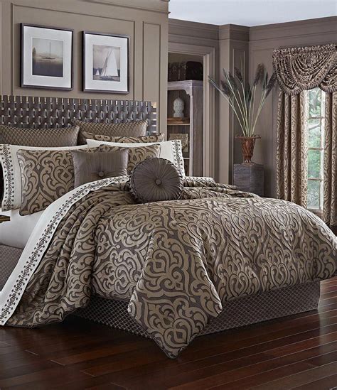 You may found one other j queen new york comforter set higher design concepts. J. Queen New York Astoria Damask Comforter Set | Dillard's ...