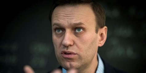 Alexej nawalny ist in einer berüchtigten russischen strafkolonie inhaftiert. Alexej Nawalny: Chemiewaffen-Organisation bestätigt Nervengift