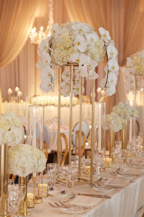 An Elegant White And Gold Wedding Yes Please Gold Wedding