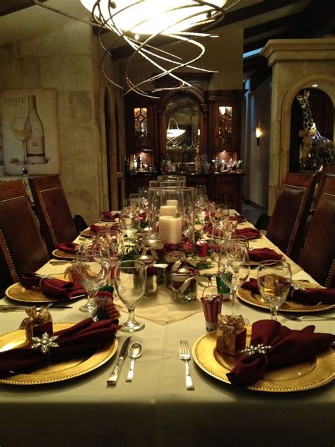 My mom is Pinterest. Christmas table decorations