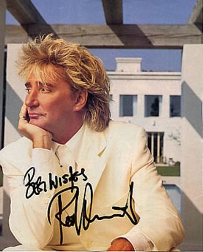 Rod Stewart Autographed Portrait Picture Uk Memorabilia 265017 Signed Picture