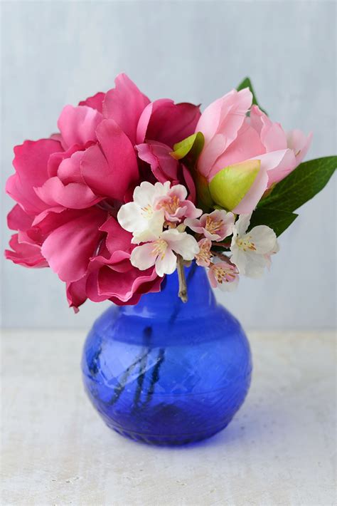 15 Attractive Cobalt Blue Glass Flower Vases Decorative Vase Ideas