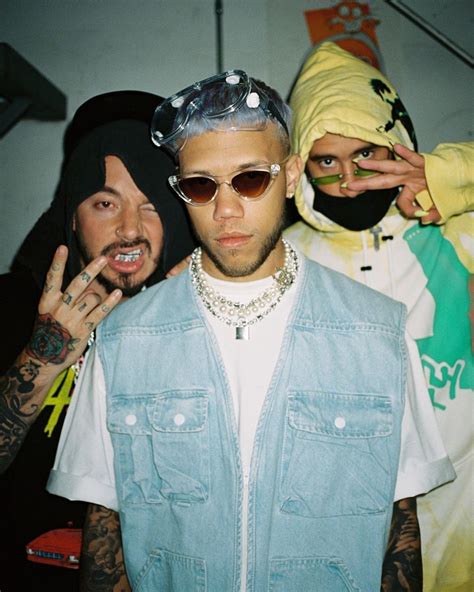 Download bad bunny wallpaper 2020 for android to here we have collections of bad bunny wallpaper. @orliarias on Instagram: "¿Me Sigue?" #badbunny J Balvin, Jhayco & Bad Bunny #badbunny ...