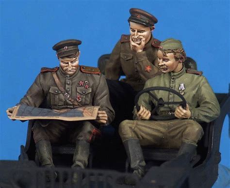 Unpainted Kit 1 35 Soviet Crew Members Include 3 Figure Historical