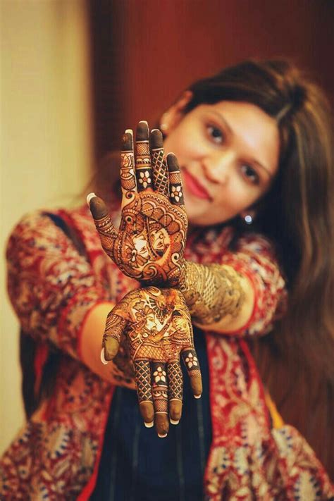 Pin By Avni Ghocha On Bridal Photoshot Indian Wedding Photography