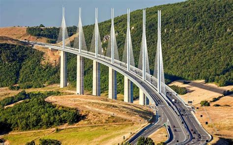 The Worlds Tallest Bridge Southern France Fotos