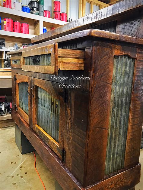 Farmhouse style offers a timeless look that you can mix and match with furniture already in your home. Pin by Vintage Southern Creations Cla on Vintage Southern ...