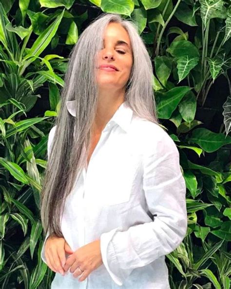 3 Ways To Wear Gray Hair Over 40 Long Or Short Hairstyles