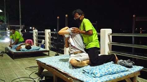 4 most impressive thai street massage at night by the river youtube