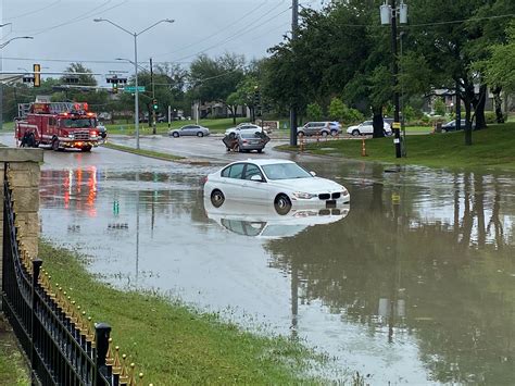 Heavy Rain Causes Flooding Across North Texas Nbc 5 Dallas Fort Worth