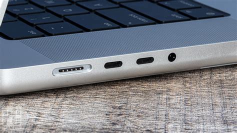 New Apple Macbook Pro May Not Charge When Turned Off
